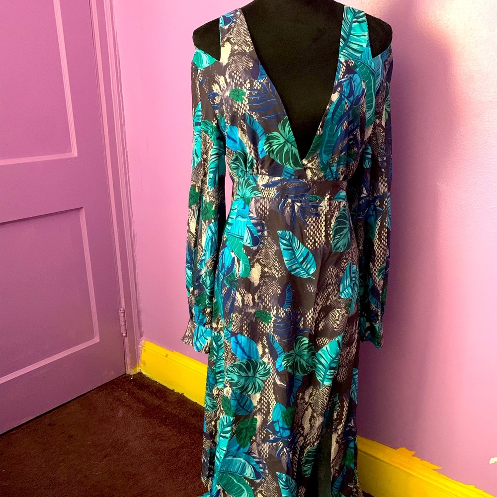 Sexy Maxi Dress‼️
